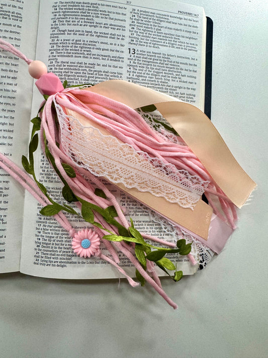 Yarn Tassel Bookmarks